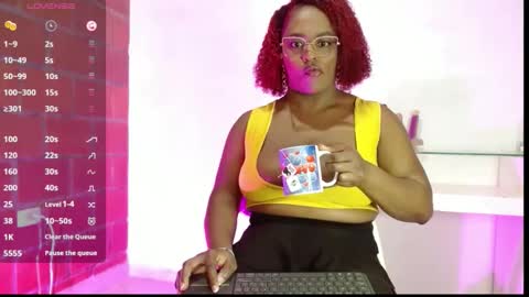 Beatzie online show from October 28, 2025, 3:04 pm