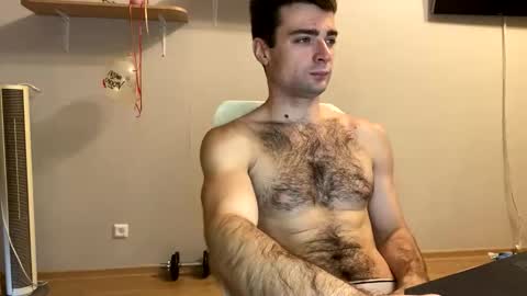 Nik online show from September 28, 2025, 3:17 pm