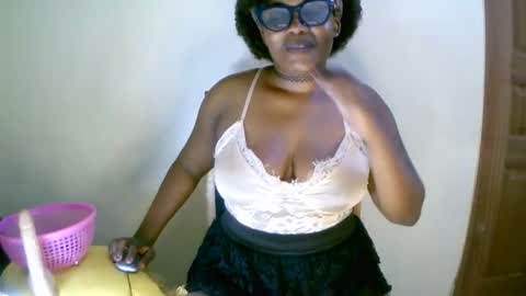 beautifulpeach2 online show from January 21, 2025, 2:15 pm