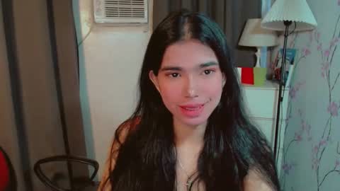 TRIXIE online show from February 17, 2026, 2:19 am