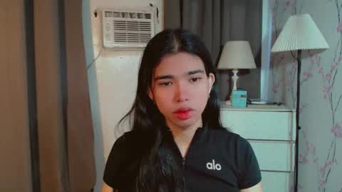 TRIXIE online show from March 1, 2026, 2:13 am