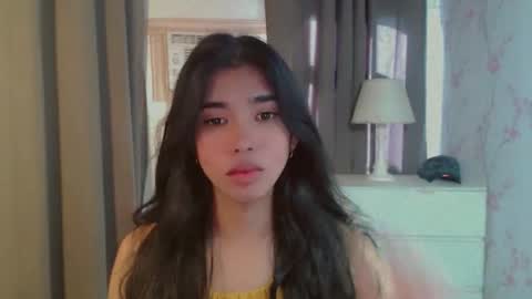 TRIXIE online show from April 6, 2026, 7:09 am