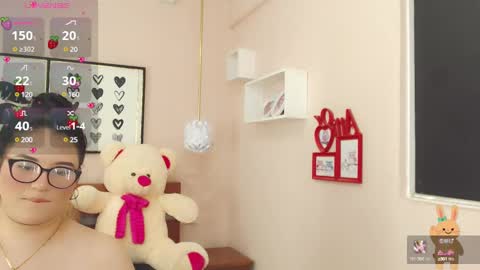 Snapshot of beautty_pink chatting on February 8, 2025, 2:38 pm beautty_pink online show from February 8, 2025, 2:38 pm