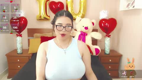 Snapshot of beautty_pink chatting on February 12, 2025, 5:16 pm beautty_pink online show from February 12, 2025, 5:16 pm