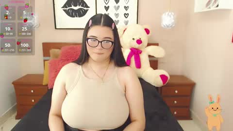 Snapshot of beautty_pink chatting on February 19, 2025, 5:06 pm beautty_pink online show from February 19, 2025, 5:06 pm
