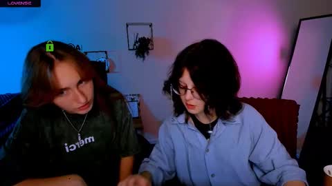 beauty_ginger online show from September 22, 2025, 1:35 pm