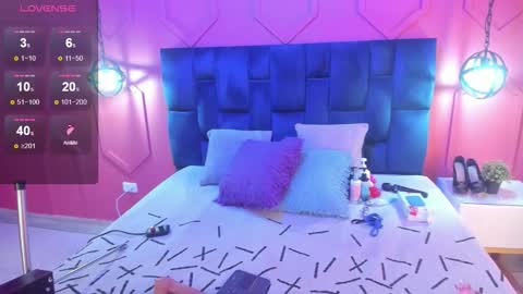 Chantall online show from October 16, 2025, 11:22 am