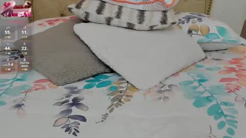 Snapshot of beautyari_ chatting on February 28, 2025, 3:26 pm Ariana Reyes online show from February 28, 2025, 3:26 pm