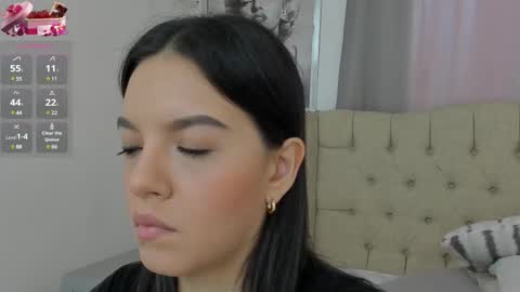 Snapshot of beautyari_ chatting on March 1, 2025, 12:12 pm Ariana Reyes online show from March 1, 2025, 12:12 pm