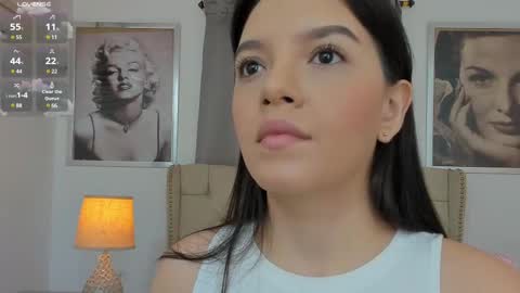 Snapshot of beautyari_ chatting on March 11, 2025, 12:06 pm Ariana Reyes online show from March 11, 2025, 12:06 pm