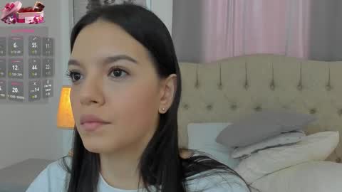 Snapshot of beautyari_ chatting on September 29, 2025, 12:32 pm Ariana Reyes online show from September 29, 2025, 12:32 pm
