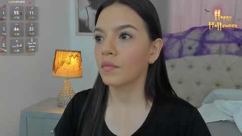 Snapshot of beautyari_ chatting on October 20, 2025, 12:38 pm Ariana Reyes online show from October 20, 2025, 12:38 pm