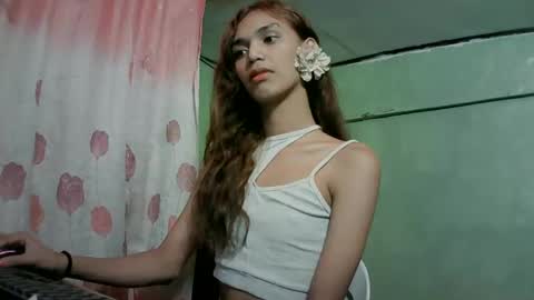 Snapshot of beautyhotasia123 chatting on February 10, 2025, 10:31 am beautyhotasia123 online show from February 10, 2025, 10:31 am