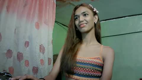 Snapshot of beautyhotasia123 chatting on February 22, 2025, 3:36 pm beautyhotasia123 online show from February 22, 2025, 3:36 pm