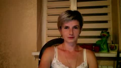 BeautyKsenia online show from September 15, 2025, 6:19 pm