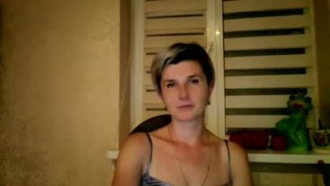 BeautyKsenia online show from September 19, 2025, 7:03 pm