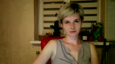 BeautyKsenia online show from May 12, 2026, 7:33 pm