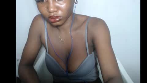 beautyslut1 online show from March 9, 2026, 9:19 pm