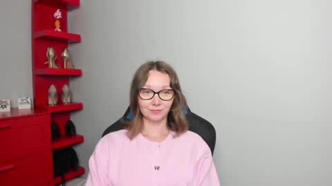 Zoe online show from June 8, 2026, 6:36 am