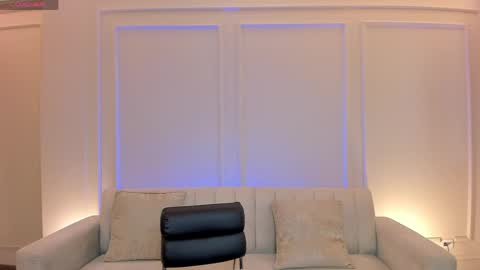 Am Becca online show from April 4, 2026, 12:02 pm