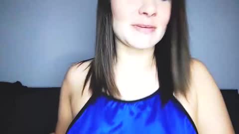 BECKY BOO  online show from September 22, 2025, 4:03 am