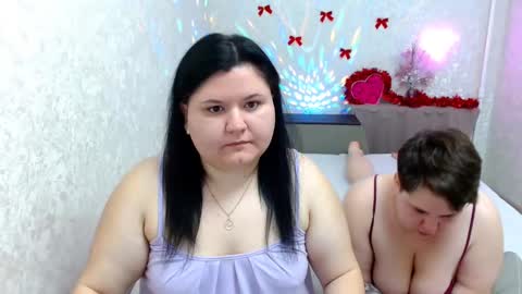 BeckyAndEllen online show from January 3, 2025, 11:03 am