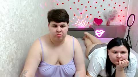 BeckyAndEllen online show from February 23, 2025, 8:22 pm