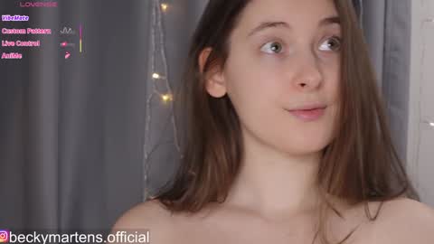 BeckyMartens come join me on    while im offline here  online show from February 3, 2026, 6:22 am