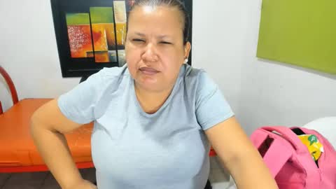Snapshot of beckyummys chatting on February 3, 2025, 12:03 pm beckyummys online show from February 3, 2025, 12:03 pm