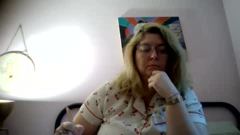 Snapshot of bedbandits chatting on October 28, 2025, 12:30 pm Bedbandits69 online show from October 28, 2025, 12:30 pm