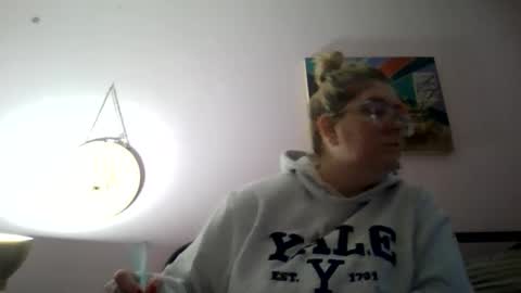 Bedbandits69 online show from November 12, 2025, 11:32 am