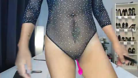 Bee if you ever see the girl who can take 12 inch all the way inside the ass try me online show from January 13, 2026, 1:55 am