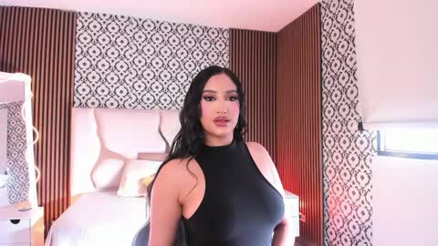 BELLA online show from June 9, 2026, 12:06 pm
