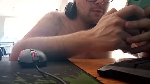 beennudeislife online show from October 24, 2025, 12:01 pm