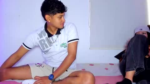 Snapshot of bela_and_liam chatting on January 7, 2026, 7:49 pm BELA Y LIAM online show from January 7, 2026, 7:49 pm