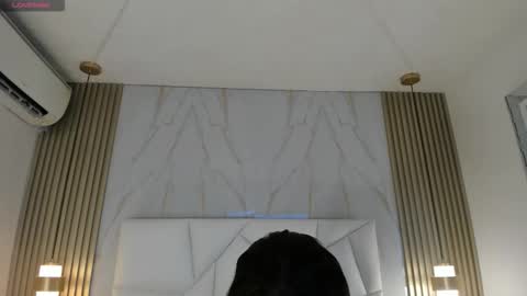 Bela online show from November 27, 2025, 1:13 pm