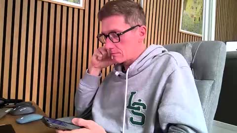 SexFriendFrance online show from March 6, 2026, 9:17 am