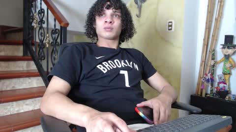 Snapshot of belamiramil chatting on December 23, 2024, 11:17 pm independent model online show from December 23, 2024, 11:17 pm