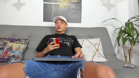 Snapshot of belamiramil chatting on March 6, 2025, 11:58 am independent model online show from March 6, 2025, 11:58 am