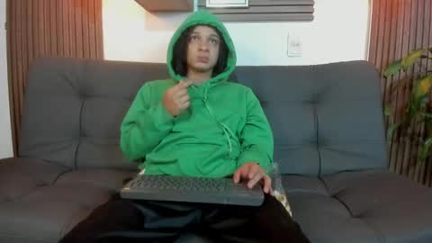 Snapshot of belamiramil chatting on October 4, 2025, 7:50 am independent model online show from October 4, 2025, 7:50 am