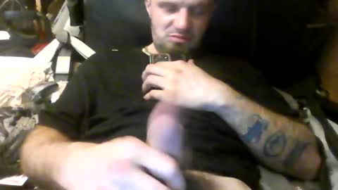 Snapshot of belfitj16 chatting on May 20, 2026, 10:38 pm belfitj16 online show from May 20, 2026, 10:38 pm