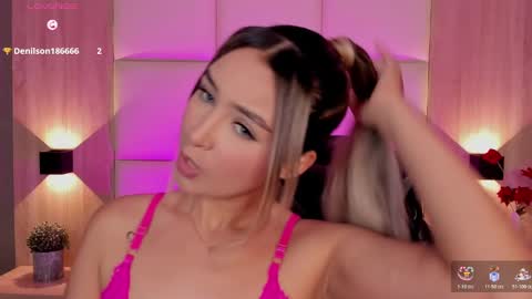 Bella cam online show from November 20, 2025, 7:46 pm