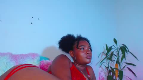 Snapshot of bella_adara1 chatting on March 12, 2025, 8:51 am CAMILA online show from March 12, 2025, 8:51 am