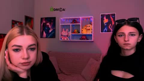 Bella online show from June 17, 2026, 9:23 am