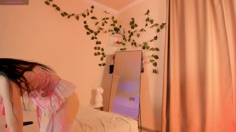 Snapshot of bella_faith chatting on February 26, 2025, 8:37 am bella_faith online show from February 26, 2025, 8:37 am