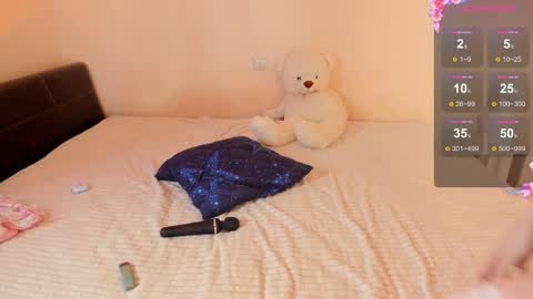 Snapshot of bella_faith chatting on March 9, 2025, 9:02 am bella_faith online show from March 9, 2025, 9:02 am