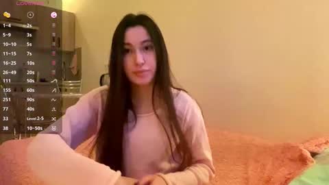 Jane online show from November 19, 2025, 4:12 am