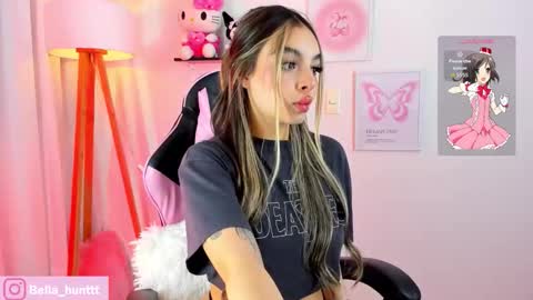 bella igbella hunttt online show from October 3, 2025, 5:59 am