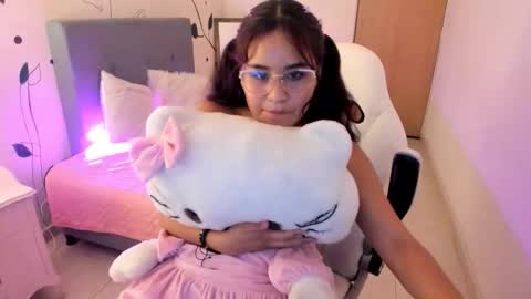 bella_jadee online show from March 10, 2026, 3:11 am