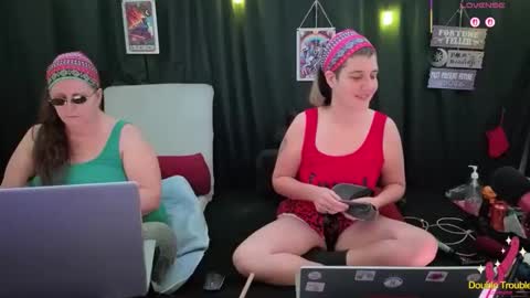 Bella James online show from November 26, 2025, 5:36 pm